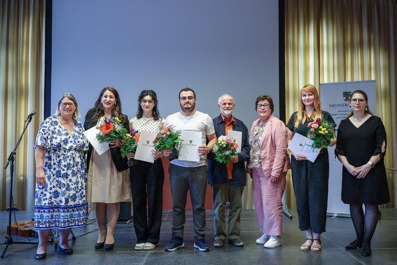 Halle/Saale: Frau Alina Starostenko, Dr. Rainer Berthelmann, Herr Shiyar Barkl , Frau Fatma Hasan, Frau Dalal Mirzo 
