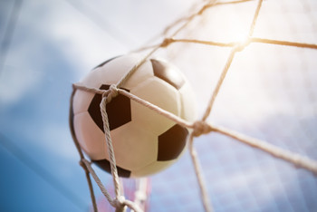 Fußball im Tor