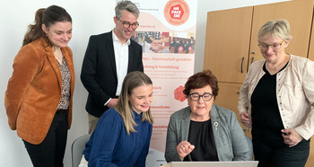 Sozialministerin besucht Engagementzentrum in Bernburg