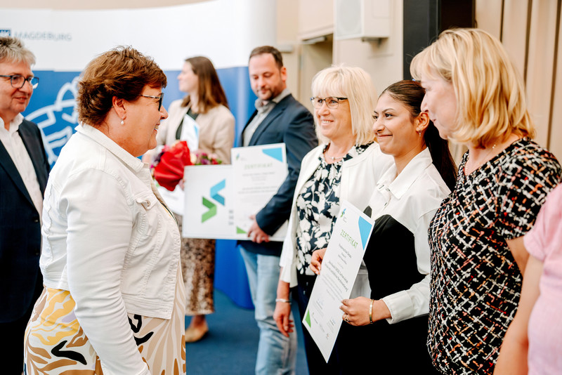 Impressionen der letzten Festveranstaltung zur Verleihung des Berufswahl-SIEGELS im Jahr 2025