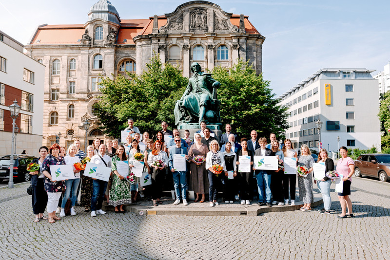 Impressionen der letzten Festveranstaltung zur Verleihung des Berufswahl-SIEGELS im Jahr 2025