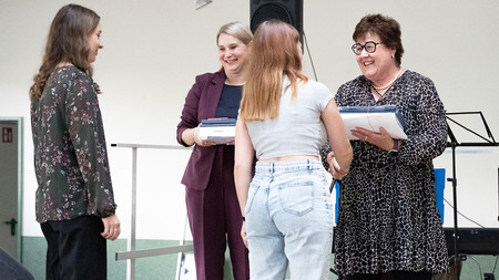 Petra Grimm-Benne begrüßt vierten Jahrgang der „Assistierten Ausbildung für die Pflegehilfe“